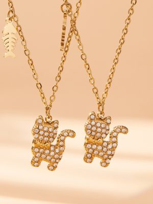 Kitten Pendant Inlaid 5A Zircon Collarbone Necklace Bracelet Female Accessories Set Middle East Jewelry