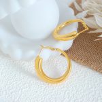 All-Match Commute Port Stainless Steel Earrings Non-Fading Hollow Circle Gold-Plated Earrings Personality Ornament