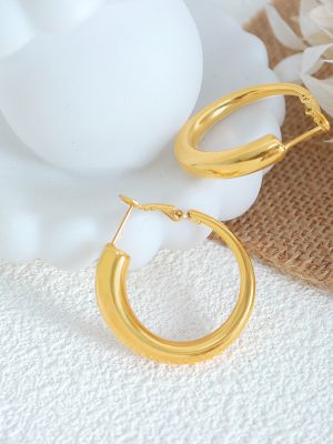 All-Match Commute Port Stainless Steel Earrings Non-Fading Hollow Circle Gold-Plated Earrings Personality Ornament