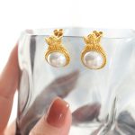 French Court Retro Fanhua Light Luxury Simple Stainless Steel Ear Studs Angel Baby Inlaid Earrings Jewelry Female