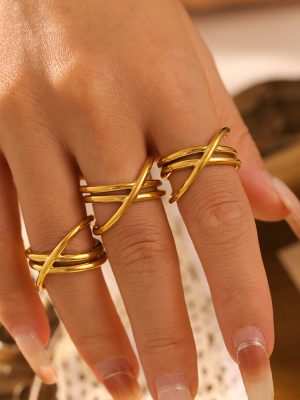 French Design Winding Hollow Cross Line Ring Stainless Steel Plating 18K Gold-Plated Ring Cold Hand Jewelry