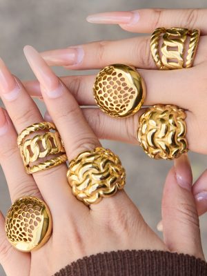 Retro Stainless Steel Weaving Hollow Ring Female 18K Gold Color Protection Design Light Luxury Ring