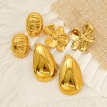 Stainless Steel Elegant Versatile Flower Stud Earrings, Women’s Irregular Commute Earrings