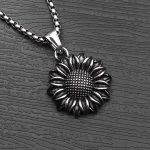 Stainless Steel Necklace Men's Fashion Brand All-Matching Clavicle Chain Light Luxury Design Advanced Cuban Pendant Necklace Accessories