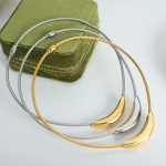 New Premium Simple and Light Luxury Design Personalized Stainless Steel Gold Plated Ornament Necklace Temperament Female