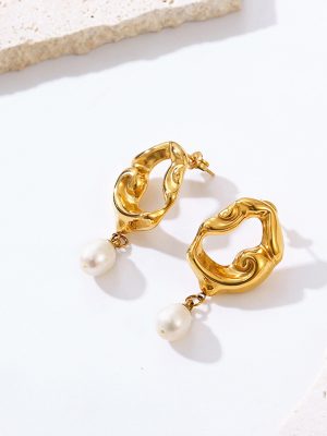 French Style Retro Affordable Luxury 18K Gold Plating Hollow Lava Irregular Earrings Women's Freshwater Pearl Pendant Exaggerated