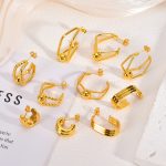 Gold geometric stainless steel earrings for autumn and winter, light luxury high-end exaggerated earrings for women, design ear studs.