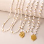 Light Luxury Design Geometric Pendant Clavicle Chain Women's High-Grade Vintage Pearl Necklace