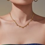 Exquisite Three-Dimensional Heart Shape with Diamond Angel Wings Clavicle Chain Plated 18K Gold Double Layered Wear Blade Chain Combination