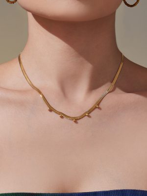 Exquisite Three-Dimensional Heart Shape with Diamond Angel Wings Clavicle Chain Plated 18K Gold Double Layered Wear Blade Chain Combination