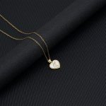 color: Shell -T (With Chain)