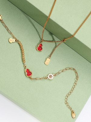Stainless Steel Inlaid Resin Pendant Necklace New Retro Gourd Advanced All-Match