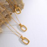 French Style Cold Oval Pendant Necklace and Earrings Suite Stainless Steel Plated 18K Real Gold Light Luxury Ornament