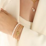 color: E374-Gold Natural Freshwater Pearl Bracelet