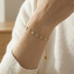 French Style Fresh Blue Oil Dripping Small Flower Stitching Bracelet Plated 18K Real Gold Sweet Elegance Stainless Steel Jewelry