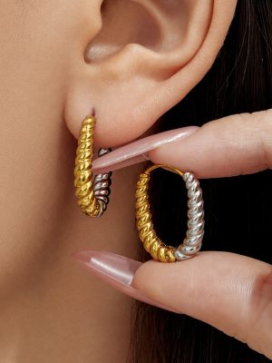 Simple All-Match Room Gold Twisted Braided Ring Stainless Steel Gold Plated Personality Temperament Entry Lux Ornament Female Earrings Earrings