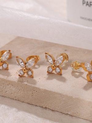 New Elegant High-End Earrings Exquisite Small Butterfly Studs Light Luxury Inlaid Zircon Super Flash Earrings