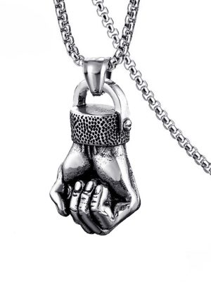 Fist-shaped personalized men's pendant, fitness sports necklace, hot new jewelry item.