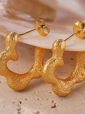 Elegant Cold Gold-Plated Hammered Flower High-End Earrings Personalized Design Stainless Steel Earrings Women