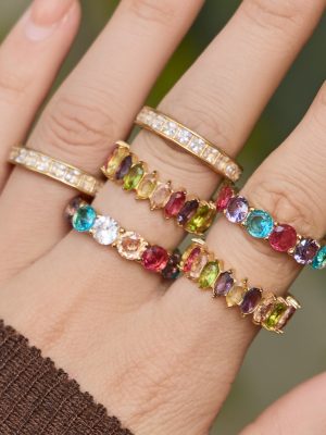 Stainless Steel 5A Color Zircon Ring Female 18K Gold Design Light Luxury Color Retaining Ring