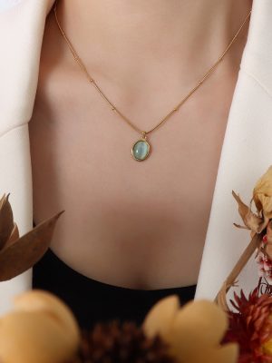 French Retro High-End All-Match 18K Golden Clavicle Chain Opal Oval Pendant Stainless Steel Necklace for Women
