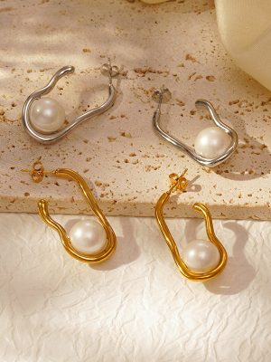 Oval Stainless Steel Earrings Women's 18K Gold Plating Sticky Big Pearl Earrings Versatile Advanced