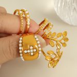 New Premium Inlaid Imitation Pearl Rhinestone Ring Vintage Stainless Steel Cross Shelf Leaf Ring Ornament