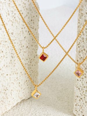 Retro Affordable Luxury Square Inlaid Multi-Color Zircon Pendant Stainless Steel Gemstone Banquet Necklace Ornament