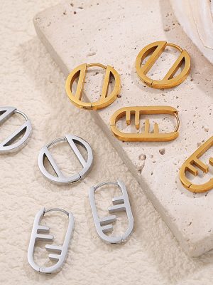 New Light Luxury High Class Elegant Earring Ear Clip Versatile Flat Simple Retro Geometric