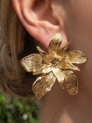 INS Stainless Steel Large Flower Earrings 18K Gold Color Protection Design Earrings