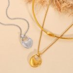 New Simple Geometric Hollow Necklace Personality Twin Snake Bones Chain Lock