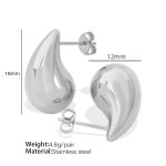 color: EH232 Small Silver Earrings