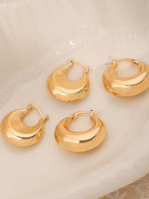 New Graceful Personality Stainless Steel Gold-Plated U-Shaped Earrings Geometric Design Earrings Glossy Ornament Women