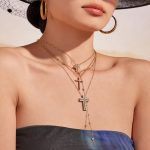 New High Version Cross Necklace Female Inlaid Zircon Stainless Steel Plated 18K Gold Light Luxury Clavicle Chain