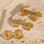 Design Retro Hollow Stainless Steel Studs Gold Ring Ear Rings One Piece Dropshipping