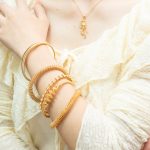 color: Spring Bangle 5 Gold