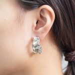 color: Pleated Wave Earrings Steel Color