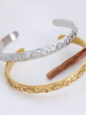 French Court Non-Fading Elegant Graceful Bracelet Embossed Three-Dimensional Earrings Set Jewelry