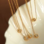 Simple Geometric round Pendant Stainless Steel Necklace Exquisite Refined Grace Inlaid Zircon Clavicle Chain