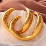 Retro Exaggerated Oversized Golden Hollow Design Bracelet Unique Opening