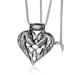 color: Double Wolf + Stainless Steel Chain