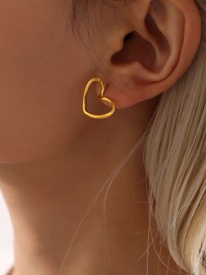 Hollow Heart Ear Studs Autumn and Winter Accessories Ins Earrings Stainless Steel PVD Plating 18K Real Gold Ornament