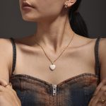 French Light Extravagant Love Heart Shell Pendant Necklace Stainless Steel 18K Gold Plating Exquisite Necklace Jewelry