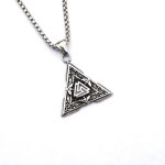 color: Triangle +60cm Stainless Steel Chain