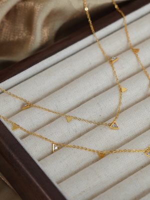 New Simple and Light Luxury Personality Triangle Diamond Inlaid Clavicle Chain All-Match Stainless Steel Plated 18K Gold Necklace Female