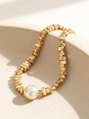 Broken Silver Several Two Imitation Pearl Irregular Stitching Necklace Heavy Industry Temperament Clavicle Chain