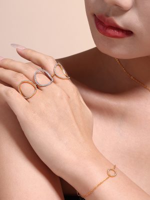 French Marka Ring Zircon Stainless Steel Ring Light Luxury Bracelet Elegant Necklace 18K Gold Plated Exquisite Set