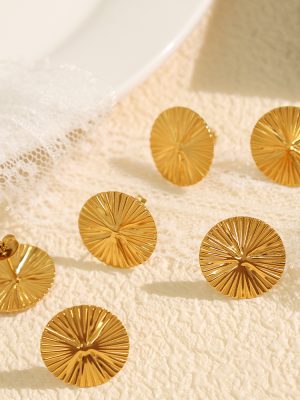 Round Brand Fan-Shaped Carven Design Stud Earrings Stainless Steel Casting Vacuum Electroplating Earrings Minimalist Ornament