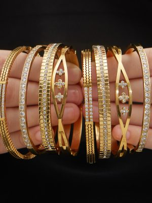 Light Luxury Claw Inlaid Zircon Buckle Bracelet Combination Exquisite Stainless Steel Bracelet Plated 18K Real Gold Jewelry