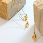 Marka Korean Style Sweetheart Knotted Heart Shaped Love Pendant Necklace Women's Stainless Steel 18K Gold Plating Popular Clavicle Chain